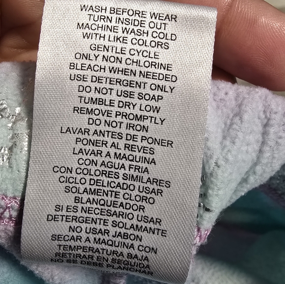 Max & Olivia Girl's Size 6 Multicolored Foil Snowflake-Patterned Fleece Pajamas - Picture 9 of 9